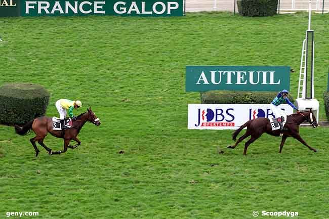 06/11/2011 - Auteuil - Prix La Haye Jousselin : Arrivée