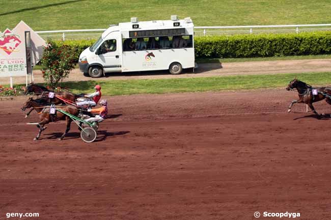 12/05/2015 - Lyon-La Soie - Prix de Nantes : Arrivée