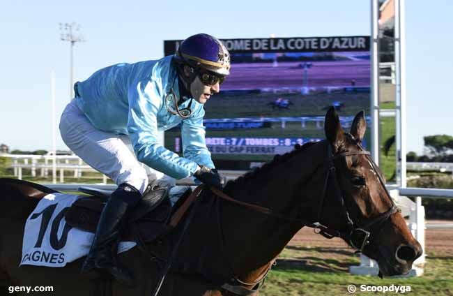 24/12/2019 - Cagnes-sur-Mer - Prix du Cap Ferrat : Ankunft