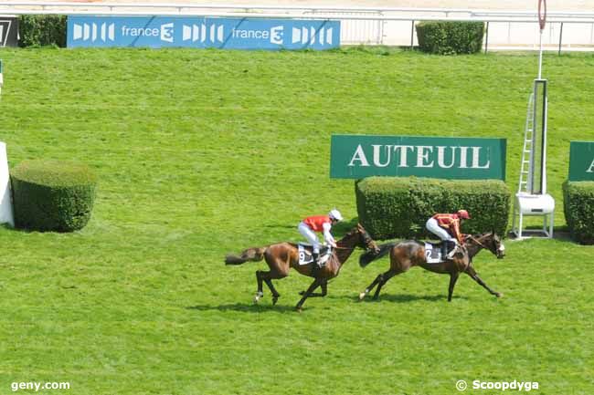 13/05/2011 - Auteuil - Prix Regalia : Arrivée