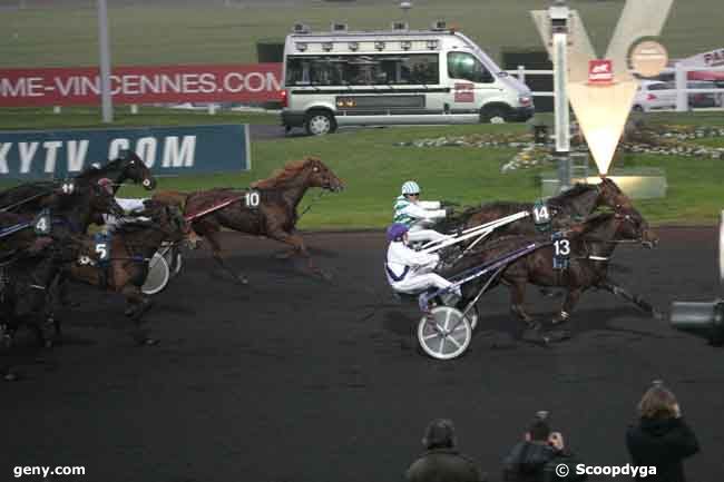 07/11/2011 - Vincennes - Prix Reine du Corta : Arrivée