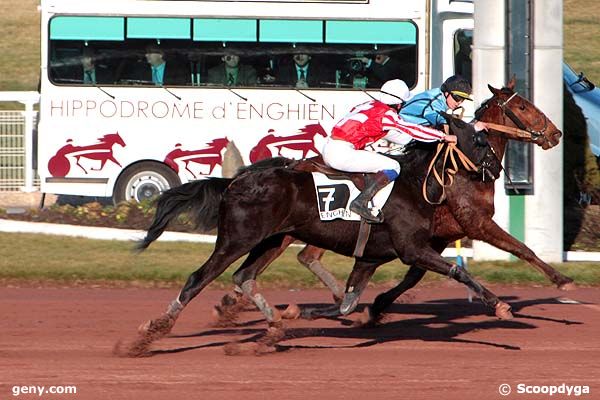 24/02/2012 - Enghien - Prix du Tarn : Arrivée