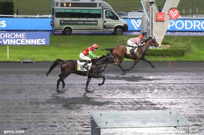 20/12/2022 - Vincennes - Prix de Gisors : Ankunft