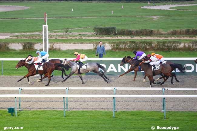 27/12/2024 - Deauville - Prix des Grandes Dalles : Ankunft