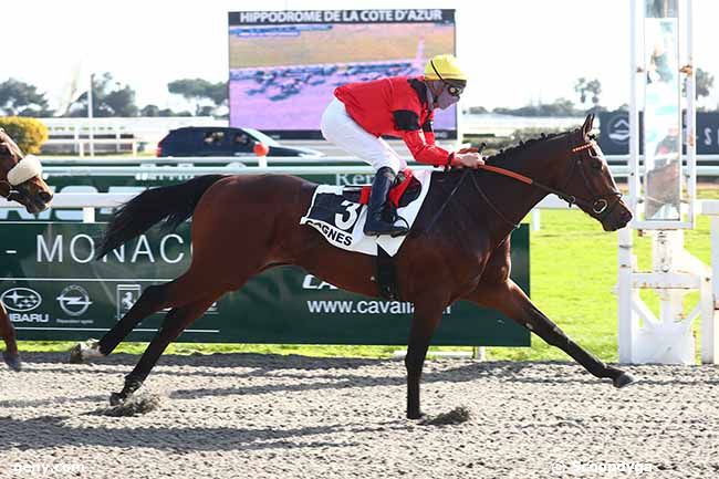 11/02/2022 - Cagnes-sur-Mer - Prix de la Méditerranée : Arrivée