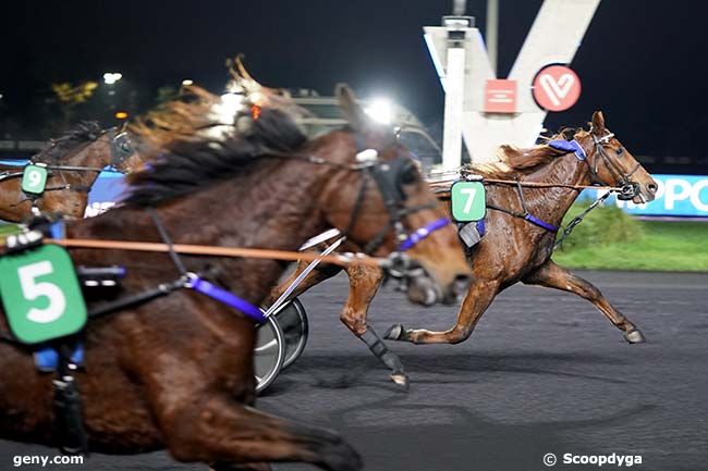 06/12/2022 - Vincennes - Prix Philia : Arrivée