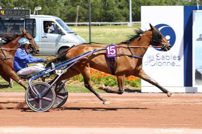 08/07/2024 - Les Sables-d'Olonne - Prix du Stand Animation PMU : Arrivée