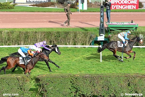 05/11/2010 - Enghien - Prix Bûcheur : Arrivée