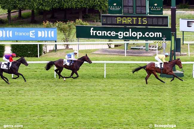 18/05/2015 - Saint-Cloud - Prix Youth : Arrivée