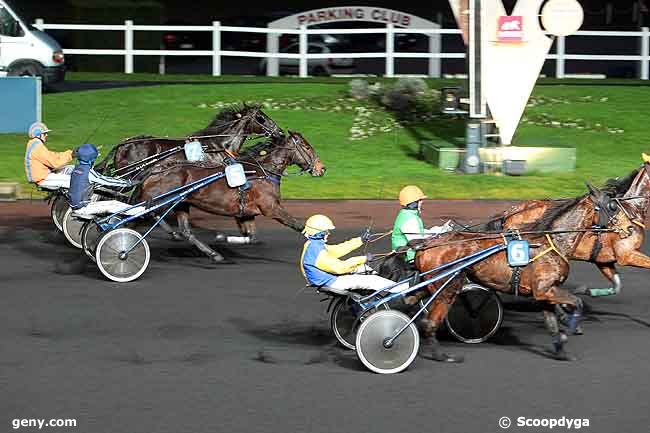 31/12/2011 - Vincennes - Prix de Tence : Arrivée