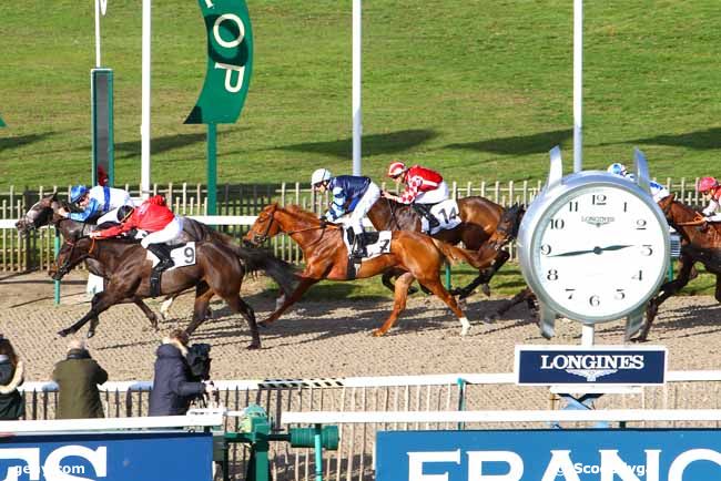 26/01/2018 - Chantilly - Prix du Carrefour des Charmes : Ankunft