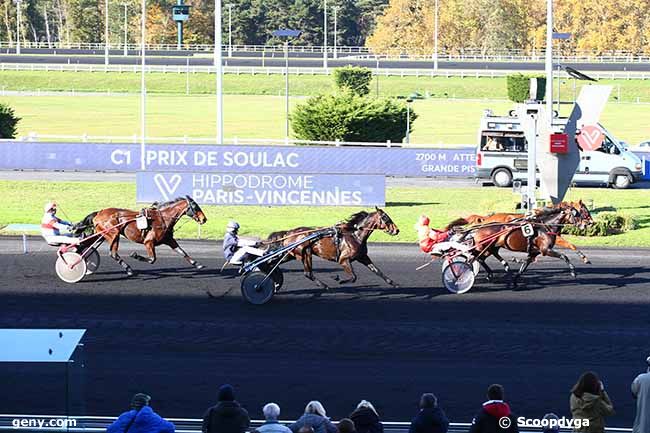 03/11/2021 - Vincennes - Prix de Soulac : Arrivée