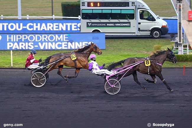 16/12/2021 - Vincennes - Prix de Saint-Malo : Arrivée