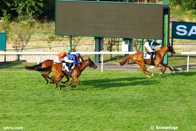 08/07/2023 - Saint-Cloud - Prix du Domaine de Vert-Mont : Arrivée