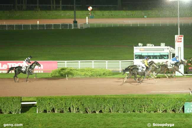 24/09/2015 - Enghien - Prix de Thoméry : Ankunft