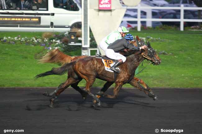 13/12/2015 - Vincennes - Prix de Castillonnés : Arrivée