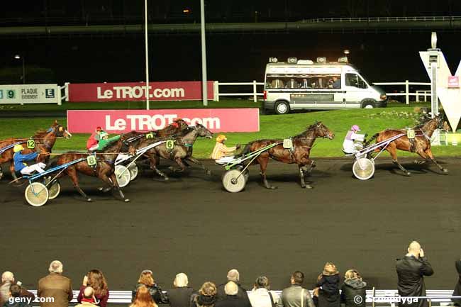 20/12/2015 - Vincennes - Prix de Chalais : Ankunft