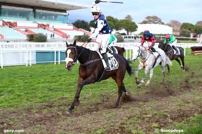 27/12/2023 - Cagnes-sur-Mer - Prix de la Picardie : Arrivée