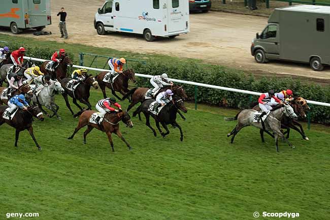 28/04/2011 - Chantilly - Prix de la Borne Blanche : Arrivée