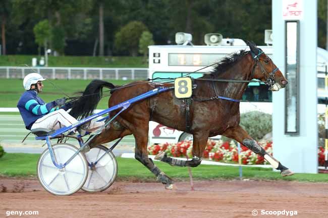 19/10/2017 - Enghien - Prix de la Porte de Clignancourt (gr B) : Arrivée