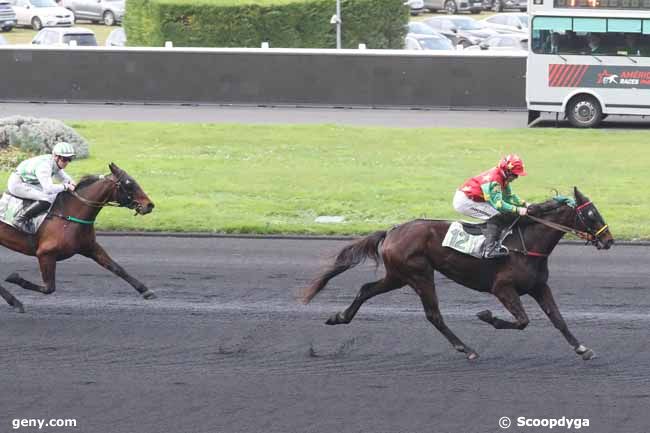 24/12/2023 - Vincennes - Prix Rmc (Prix de Lens) : Arrivée