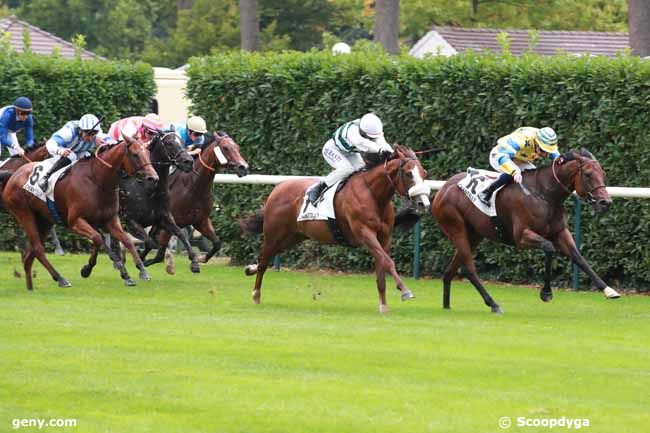 20/09/2025 - Chantilly - Prix du Cabinet des Livres : Arrivée