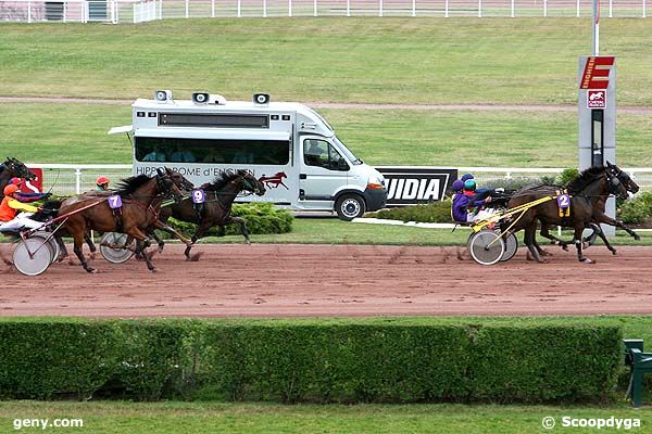 08/08/2009 - Enghien - Prix de la Porte du Pre-Saint-Germain (Gr B) : Ankunft