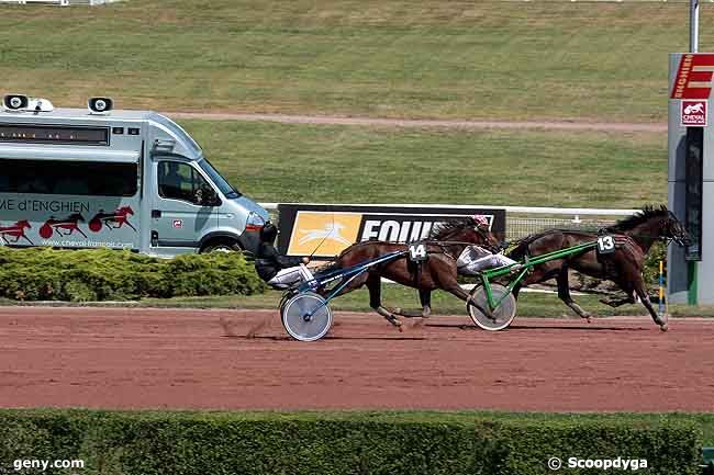 12/08/2009 - Enghien - Prix de la Porte Brunet : Ankunft