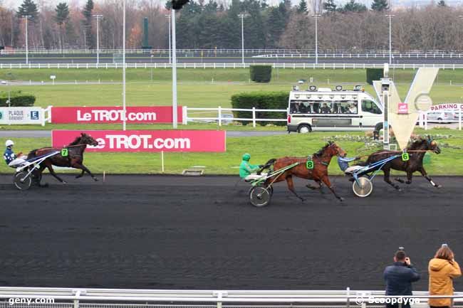 15/12/2015 - Vincennes - Prix de Quissac (gr B) : Ankunft