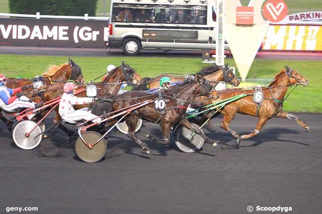 05/12/2017 - Vincennes - Prix de la Ferté-Vidame (gr B) : Arrivée