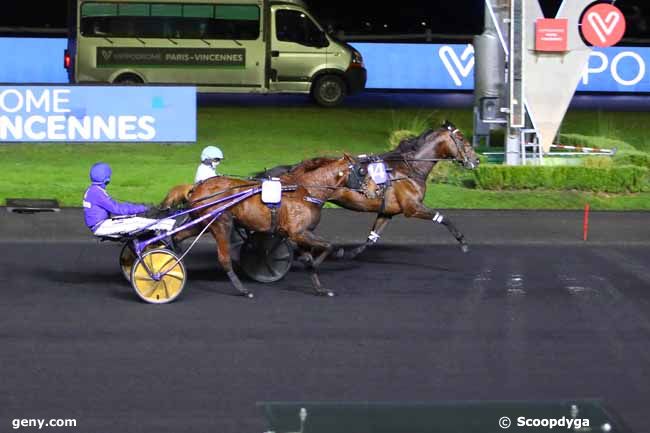 05/12/2021 - Vincennes - Prix de Sault : Arrivée