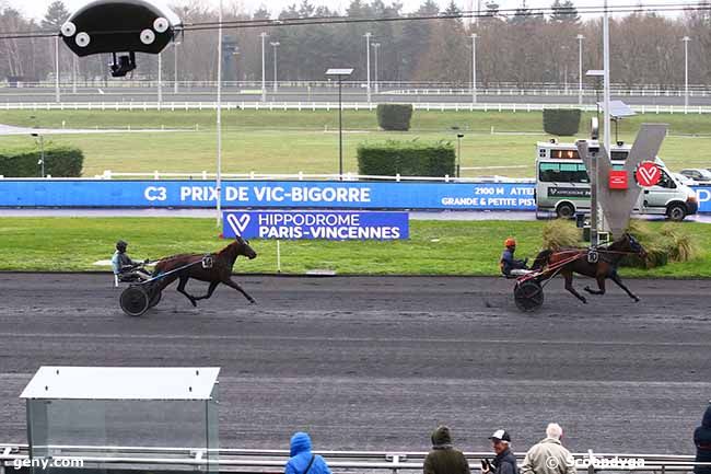 10/01/2023 - Vincennes - Prix de Vic-Bigorre : Arrivée