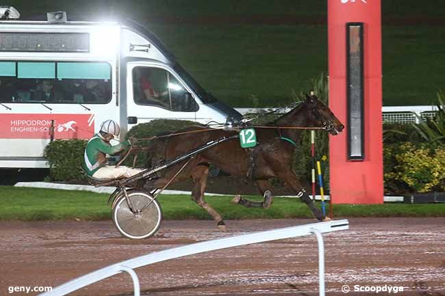 12/03/2024 - Enghien - Prix d'Entrevaux : Arrivée