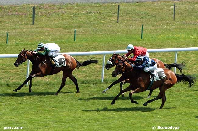 02/06/2010 - Maisons-Laffitte - Prix Luth Enchantee : Ankunft