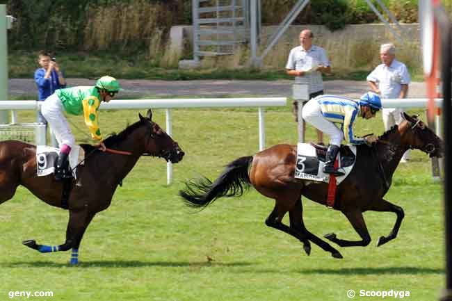 15/07/2010 - Maisons-Laffitte - Prix de Mareil-Marly : Arrivée