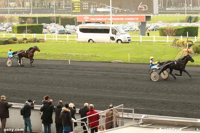 20/12/2015 - Vincennes - Prix de Château-Thierry : Arrivée