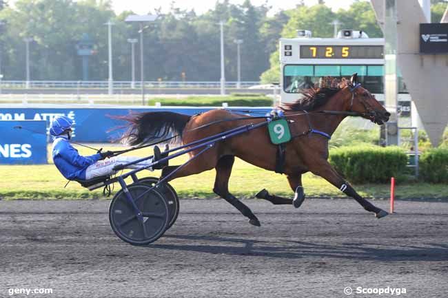 10/06/2025 - Vincennes - Prix Pénélope : Ankunft