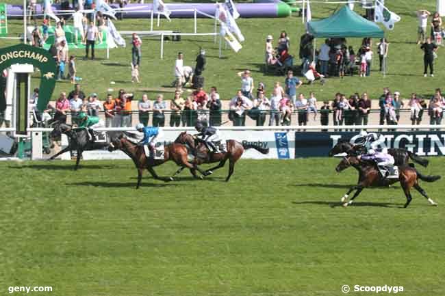 10/04/2011 - ParisLongchamp - Prix la Force : Ankunft