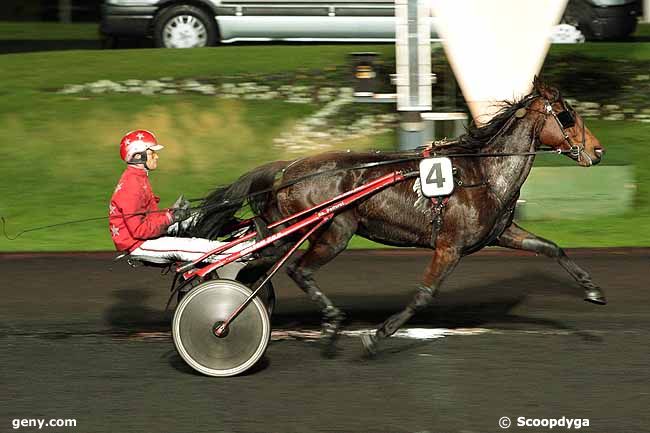 09/11/2010 - Vincennes - Prix Polaris : Arrivée