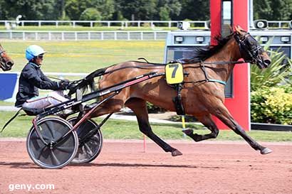 04/08/2024 - Enghien - Prix de Morangis : Arrivée