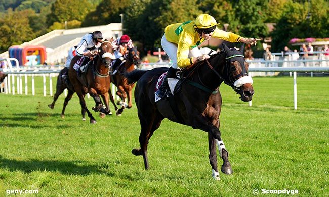 05/09/2025 - Clairefontaine-Deauville - Prix Free To Play Turfone (Prix d'Anglet) : Arrivée