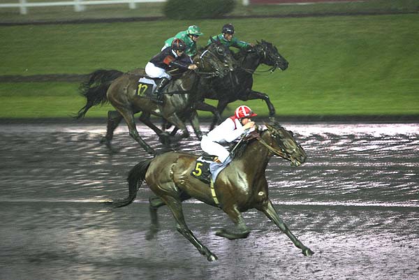 04/05/2007 - Vincennes - Prix Isolda : Arrivée