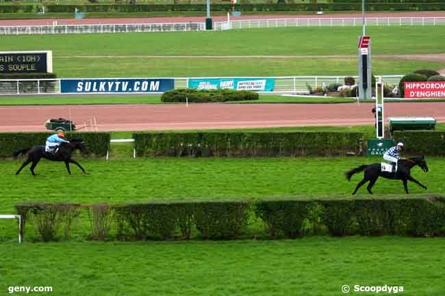 26/10/2013 - Enghien - Grand Steeple-Chase d'Enghien : Arrivée