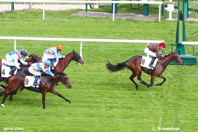 12/10/2021 - Saint-Cloud - Prix d'Ecquevilly : Arrivée