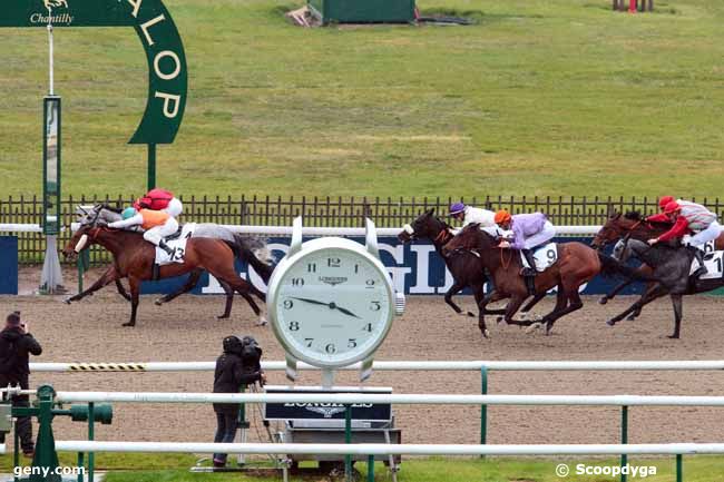 03/05/2017 - Chantilly - Prix des Jolies Dames : Arrivée