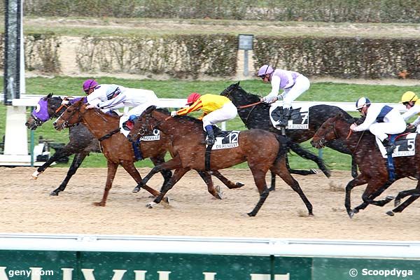 17/12/2010 - Deauville - Prix des Vagues : Arrivée