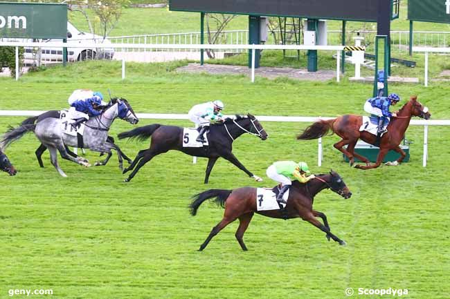 12/10/2021 - Saint-Cloud - Prix de l'Oise : Arrivée