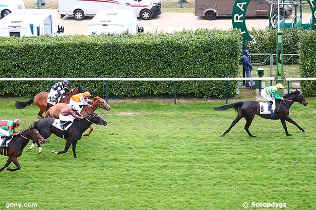 04/04/2022 - Chantilly - Prix des Côtes d'Orléans : Arrivée