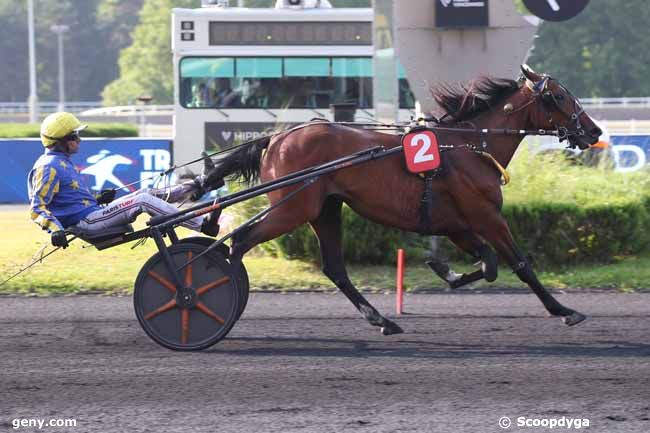 10/06/2025 - Vincennes - Prix Circé : Ankunft