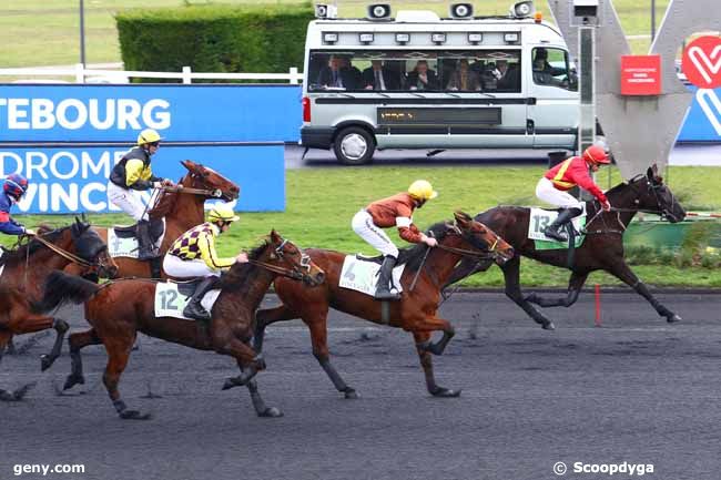 11/02/2020 - Vincennes - Prix de Montebourg : Arrivée